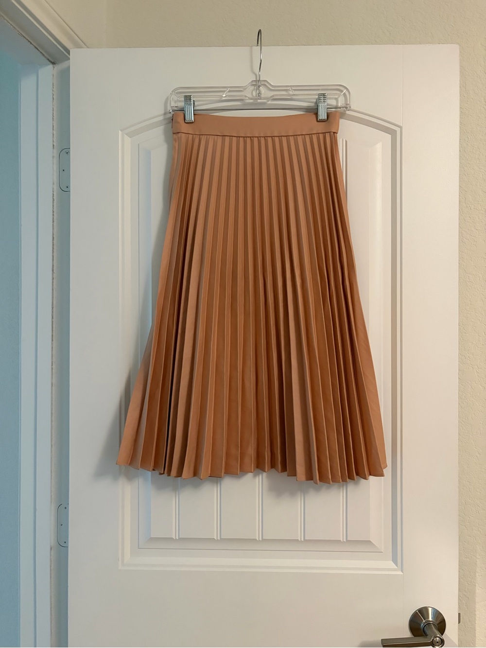 Zara Pink Pleated Midi Skirt